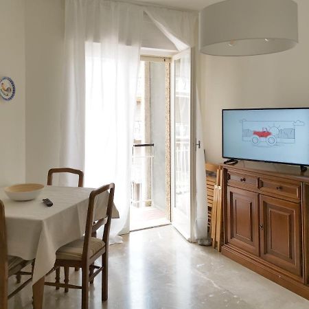 Casa Margherita, Centrale A Due Passi Dal Mare Bordighera Eksteriør billede